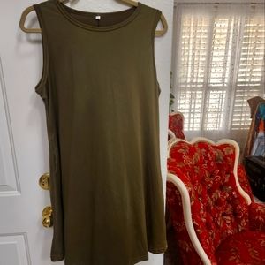 New Moss green XXL dress. No tags 3/20